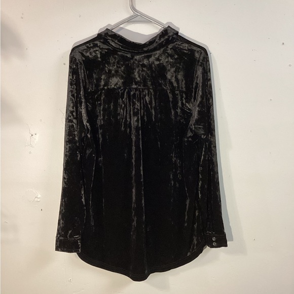 Belle by Kim Gravel Velvet Big Shirt Medium & XL Black NWOT - Picture 2 of 2